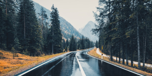 Consejos Esenciales para Entrenar en Bicicleta Bajo la Lluvia